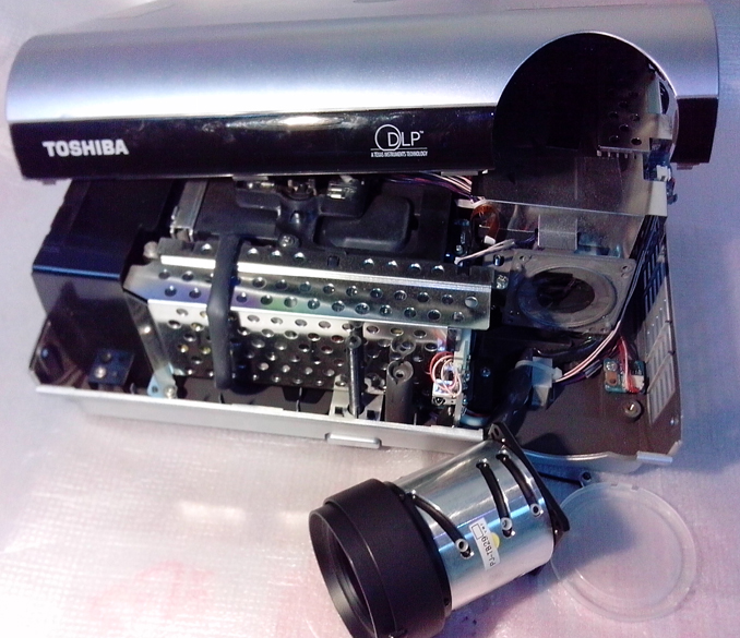 Ремонт объектива проектора Toshiba TDP-T40