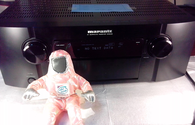 Аудио-видео ресивер 7.1 Marantz SR5005 включается и выключается