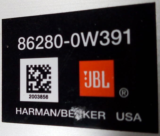 Нет звука автомобильного усилителя JBL 86280-0W391 Harman/Becker