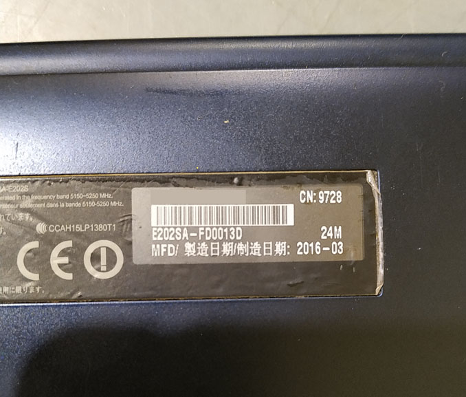 Зависает Asus EeeBook E202SA. Апгрейд ноутбука