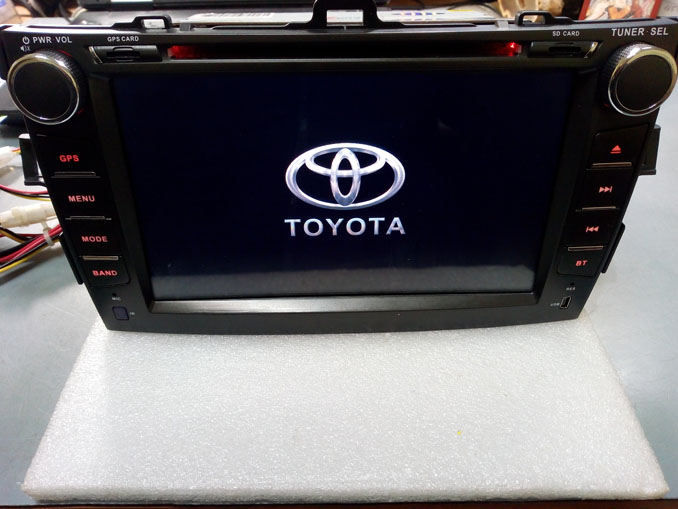 Пропали цвета на экране автомагнитолы Eunavi Toyota Corolla