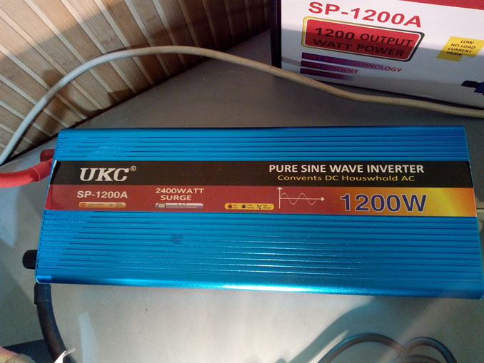 Не включается инвертор UKC SP-1200A 1200W