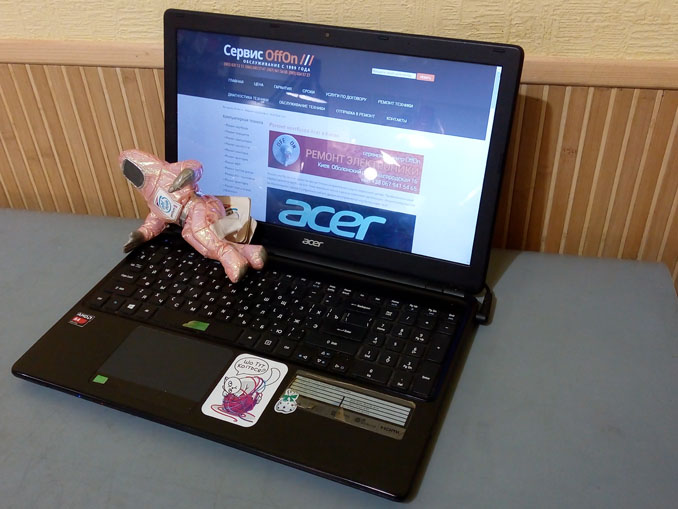 Ноутбук не загружается или зависает. Ремонт Acer E1-522