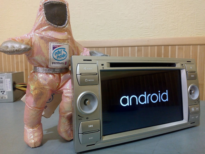 Перезагружается автомагнитола Android Wondefoo Ford