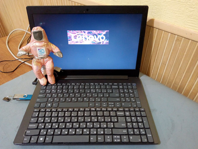 Замена впаянной клавиатуры Lenovo IdeaPad 330-15ARR
