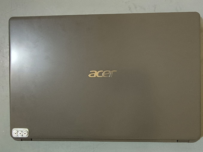 Ремонт Acer Aspire 3 A315. Лопнуло крепление экрана