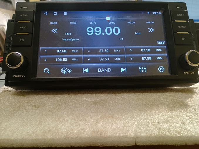 Ремонт автомагнитолы Android Cherokee. Не включается
