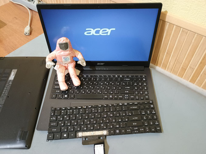 Ремонт Acer Aspire 3 A315-34. Замена клавиатуры