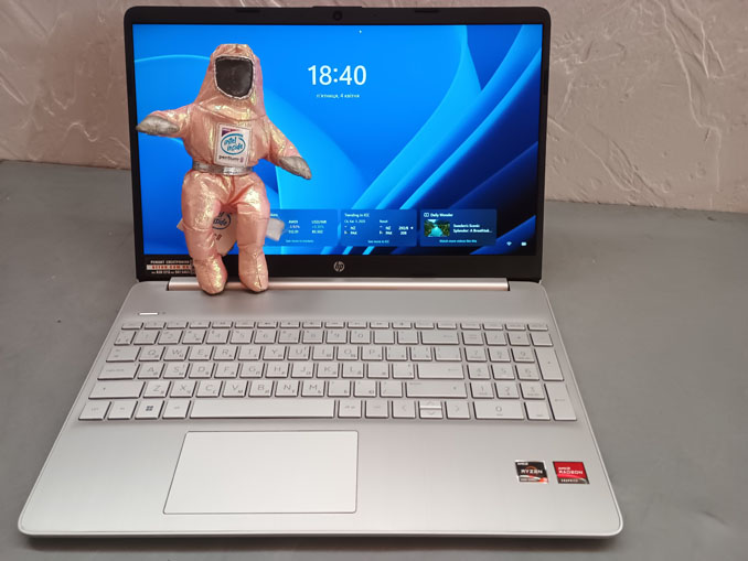 Вентилятор ноутбука вращается, экран черный. HP 15s-eq2056ua (4A7P1EA)